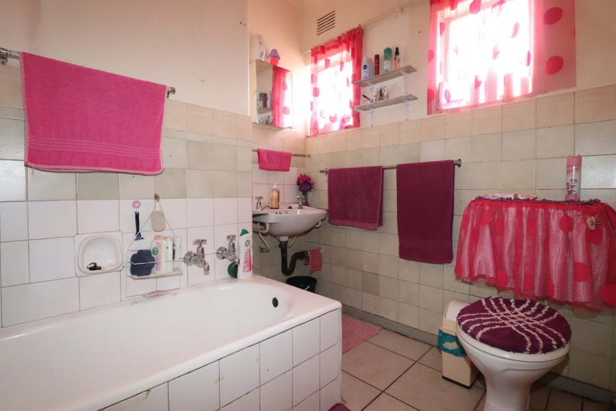 2 Bedroom Property for Sale in Randlespark North West